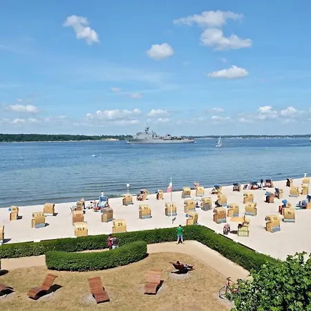 Strandhotel-27 *